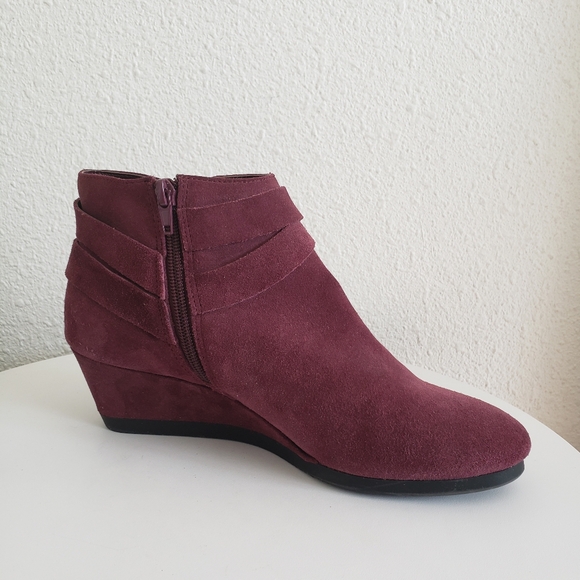 #Nine West Lina Women Burgundy Suede Wedges Booties - Picture 16 of 16